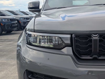 2027 Jeep Grand Cherokee L Laredo Altitude