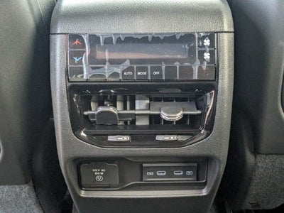 2027 Jeep Grand Cherokee L Laredo Altitude