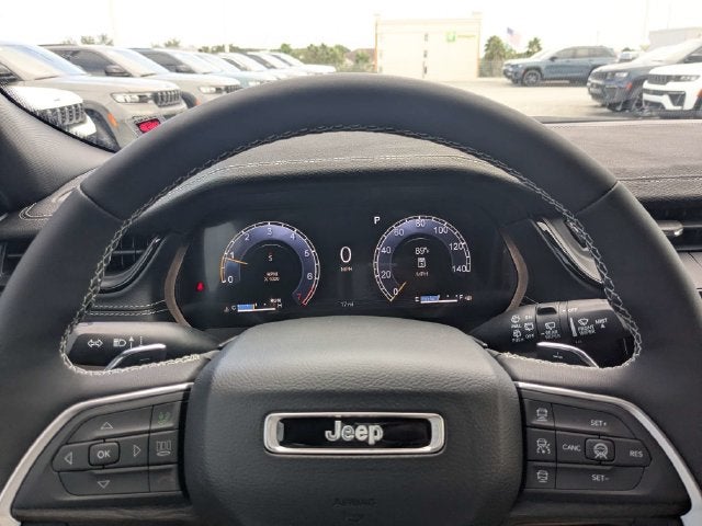 2027 Jeep Grand Cherokee L Laredo Altitude