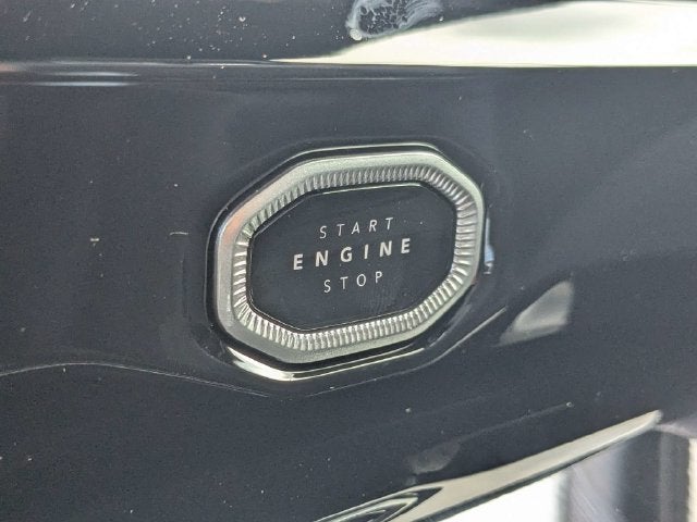 2027 Jeep Grand Cherokee L Laredo Altitude