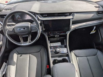 2027 Jeep Grand Cherokee L Limited Reserve
