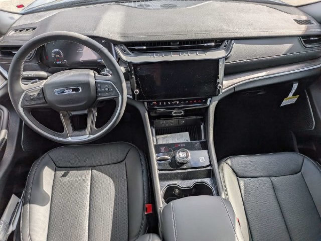 2027 Jeep Grand Cherokee L Limited Reserve