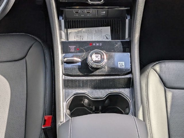 2027 Jeep Grand Cherokee L Limited Reserve