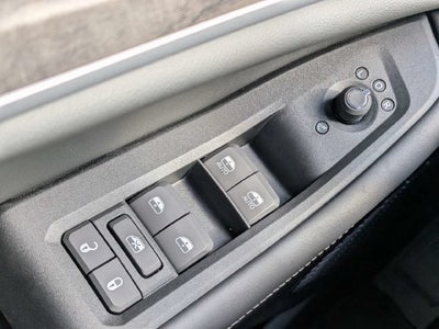 2027 Jeep Grand Cherokee L Limited Reserve
