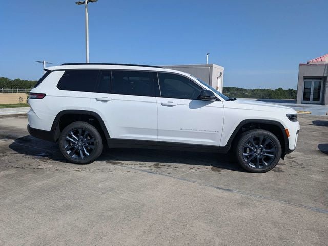 2026 Jeep Grand Cherokee L Limited 8th Anniversary Edition