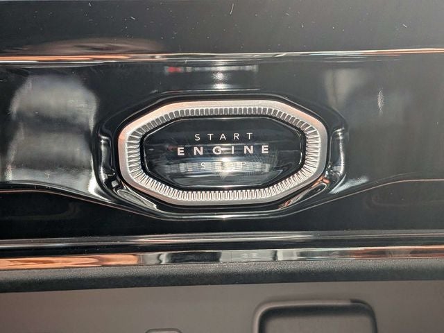 2026 Jeep Grand Cherokee L Limited 8th Anniversary Edition