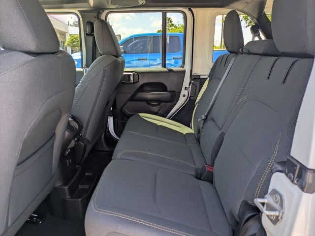 2025 Jeep Wrangler Sahara 4xe