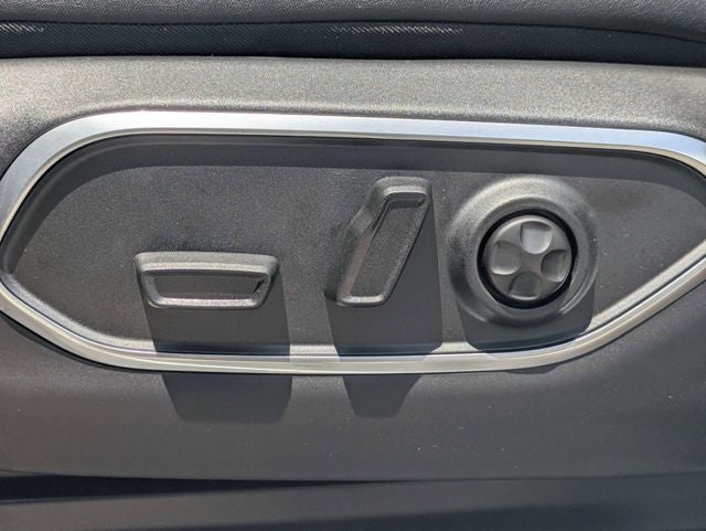2026 Jeep Grand Wagoneer L Base