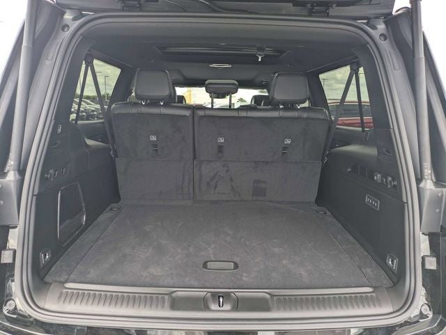 2026 Jeep Grand Wagoneer L Base