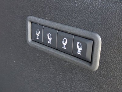 2026 Jeep Grand Wagoneer Base