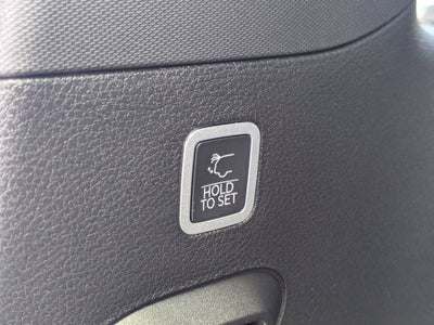 2026 Jeep Grand Wagoneer Base