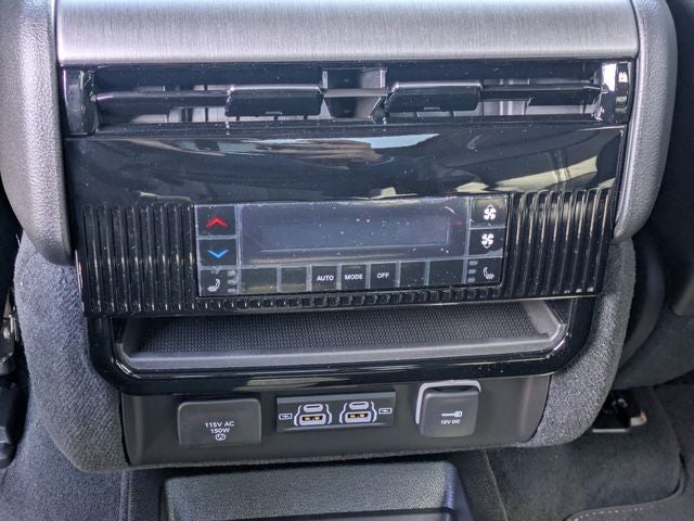 2026 Jeep Grand Wagoneer Base