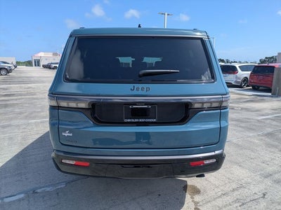 2026 Jeep Grand Wagoneer Base