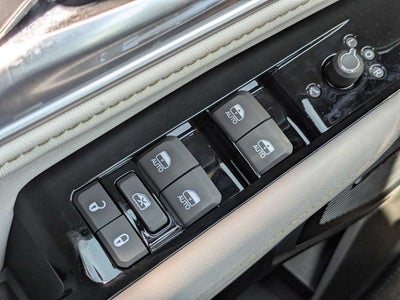 2026 Jeep Grand Wagoneer Base