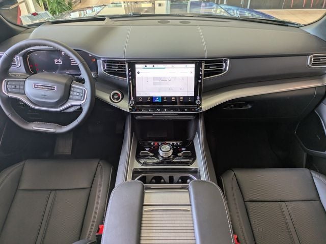 2026 Jeep Grand Wagoneer Limited Reserve