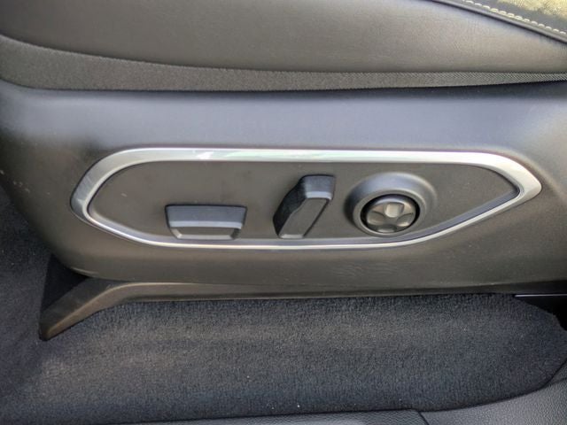 2026 Jeep Grand Wagoneer Base