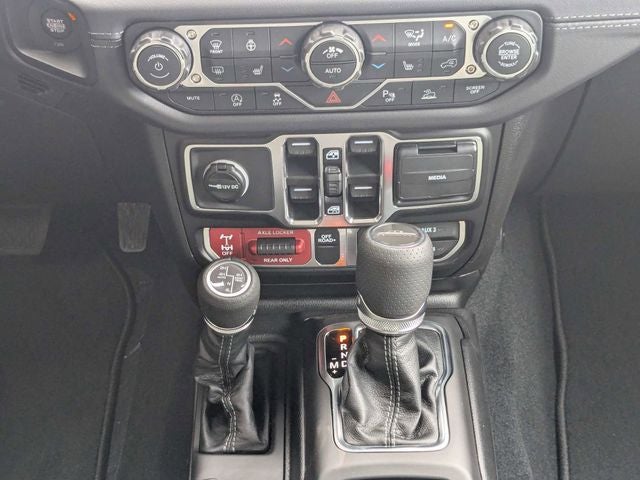 2026 Jeep Gladiator Mojave X