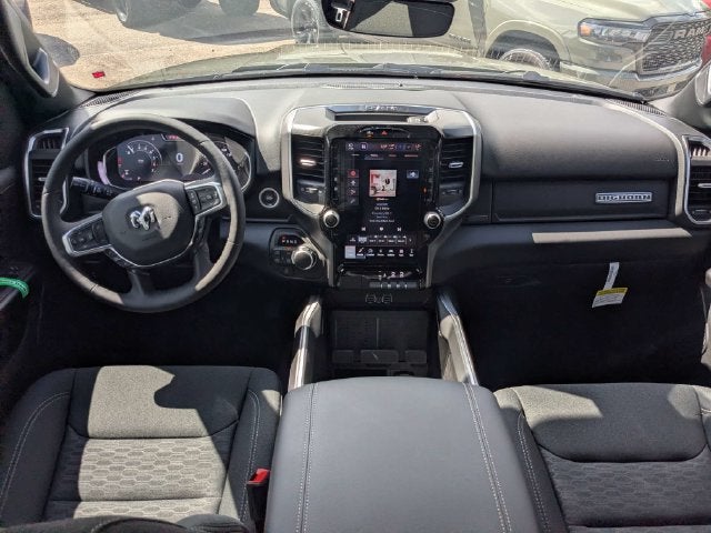 2027 RAM 1500 Big Horn/Lone Star
