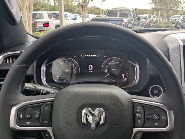 2027 RAM 1500 Big Horn/Lone Star