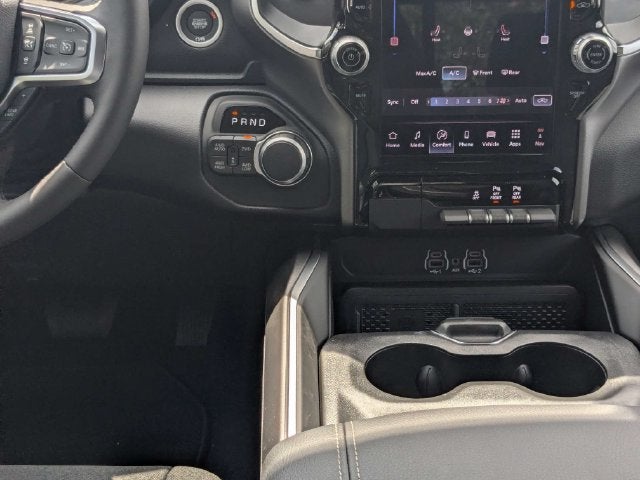 2027 RAM 1500 Big Horn/Lone Star