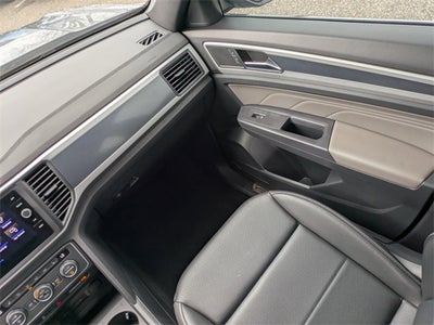 2021 Volkswagen Atlas Cross Sport 3.6L V6 SE w/Technology R-Line