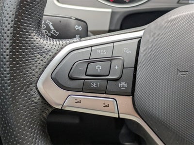 2021 Volkswagen Atlas Cross Sport 3.6L V6 SE w/Technology R-Line