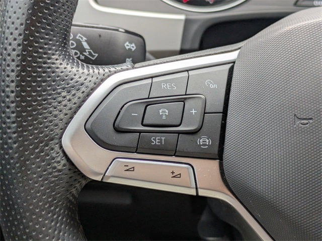 2021 Volkswagen Atlas Cross Sport 3.6L V6 SE w/Technology R-Line