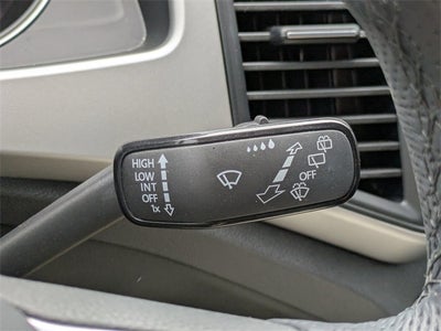 2021 Volkswagen Atlas Cross Sport 3.6L V6 SE w/Technology R-Line