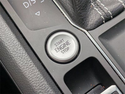 2021 Volkswagen Atlas Cross Sport 3.6L V6 SE w/Technology R-Line