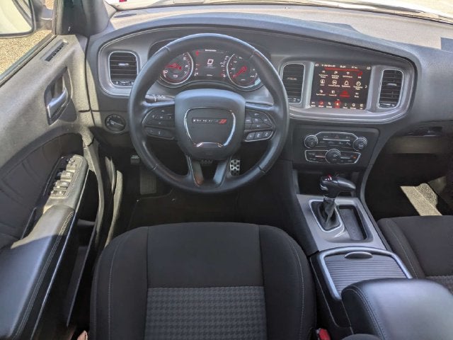 Photo 18