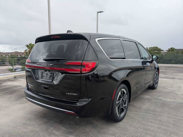 2027 Chrysler Pacifica Limited
