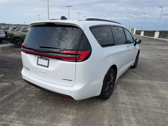 2026 Chrysler Pacifica Limited