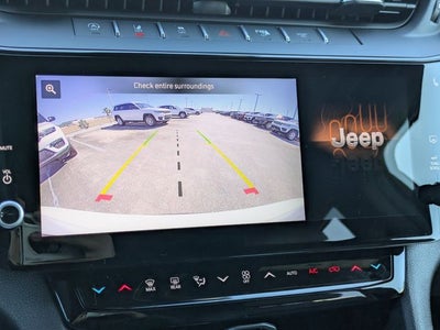 2026 Jeep Cherokee Laredo