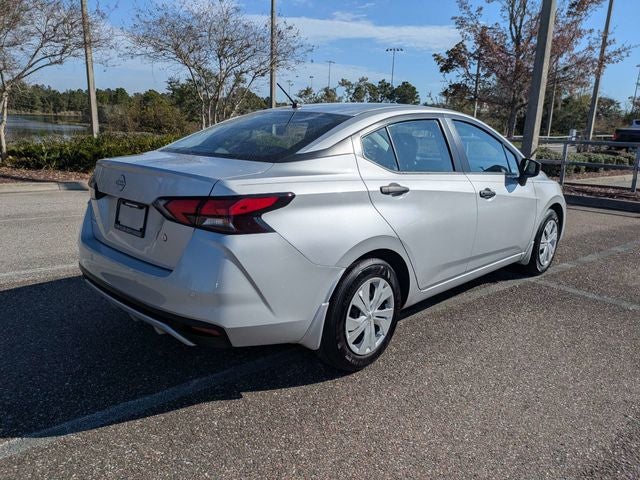 2025 Nissan Versa 1.6 S