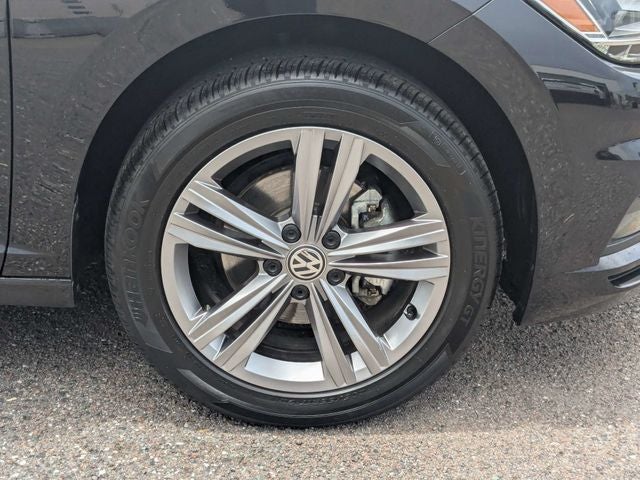 2019 Volkswagen Jetta R-Line