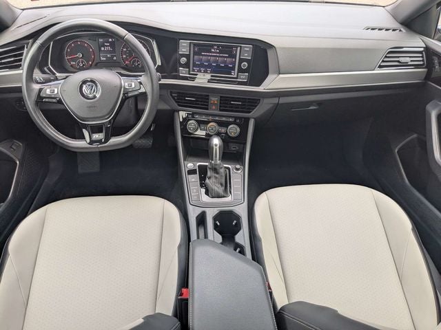 2019 Volkswagen Jetta R-Line