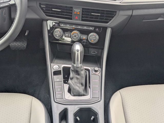 2019 Volkswagen Jetta R-Line