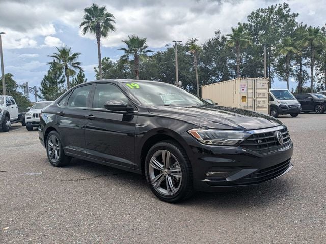 2019 Volkswagen Jetta R-Line