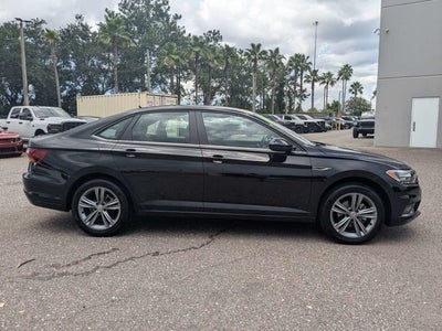 2019 Volkswagen Jetta R-Line
