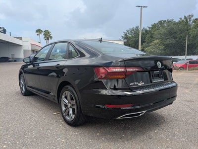 2019 Volkswagen Jetta R-Line
