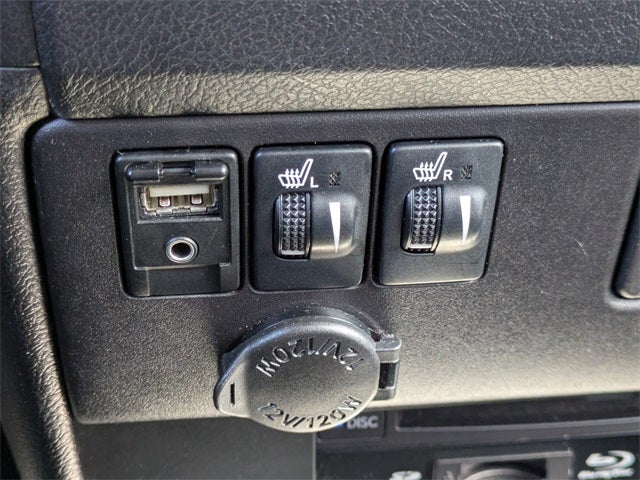 2017 Toyota Sienna SE 8 Passenger