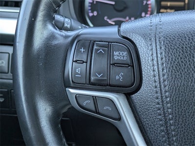 2018 Toyota Highlander Base