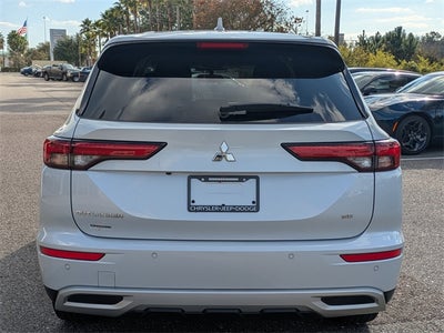 2024 Mitsubishi Outlander SE Black Edition