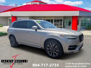 2016 Volvo XC90 T6 Momentum