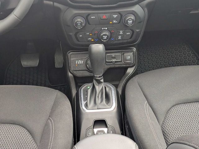 2023 Jeep Renegade Altitude