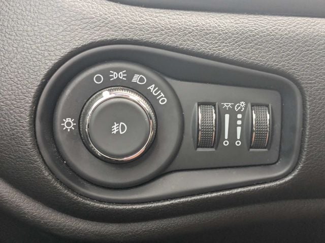 2023 Jeep Renegade Altitude