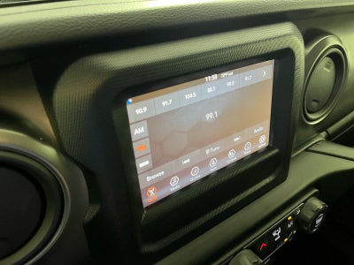 2022 Jeep Wrangler Willys