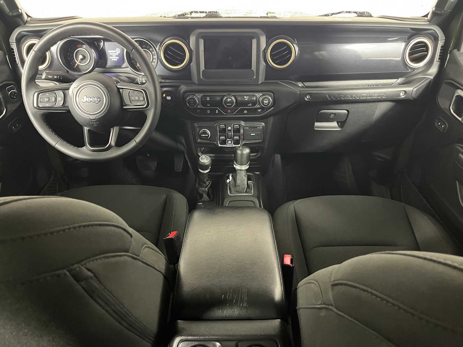 2023 Jeep Wrangler Sport Altitude