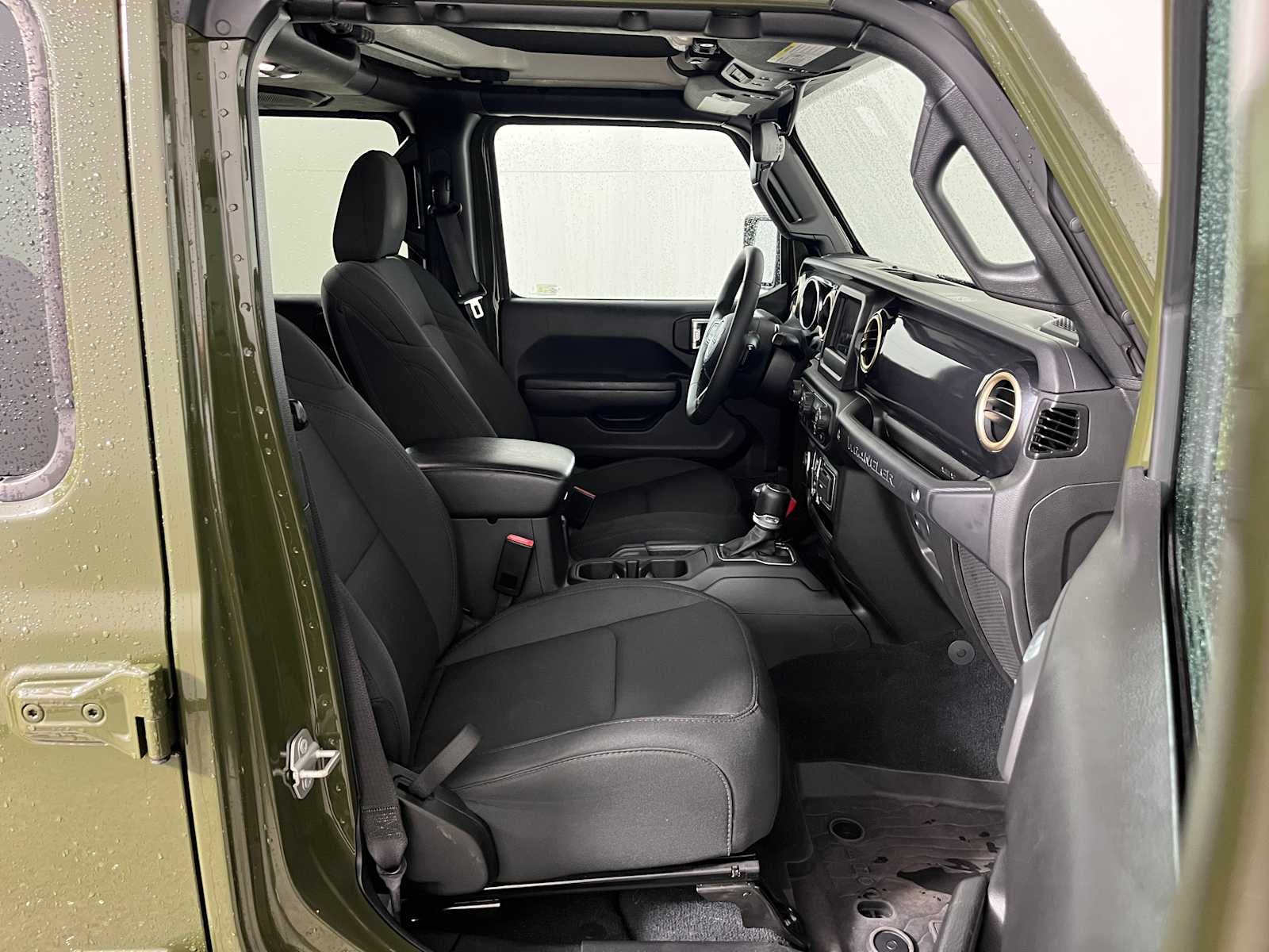 2023 Jeep Wrangler Sport Altitude