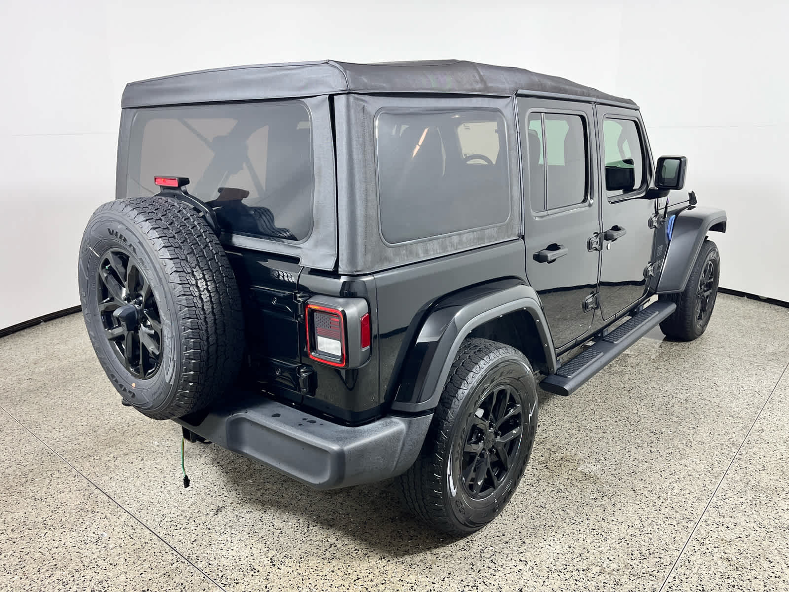 2023 Jeep Wrangler Freedom